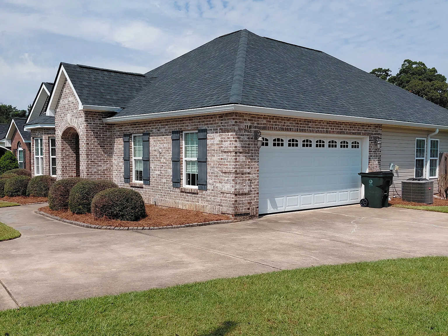 3 bed, 1510 sqft, $1,800 — Photo 2