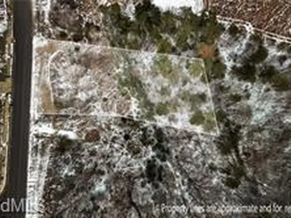 2888 Saint Giles Ct, High Point, NC 27262