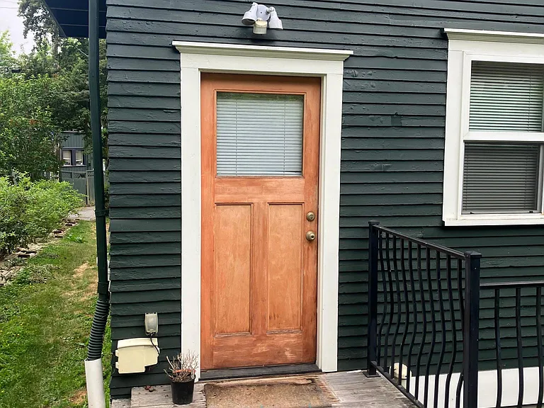 3107 E Madison St #C — Photo 2