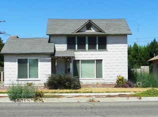 2219 11th St, Reedley, CA 93654