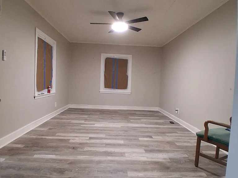 829 Poplar St — Photo 6