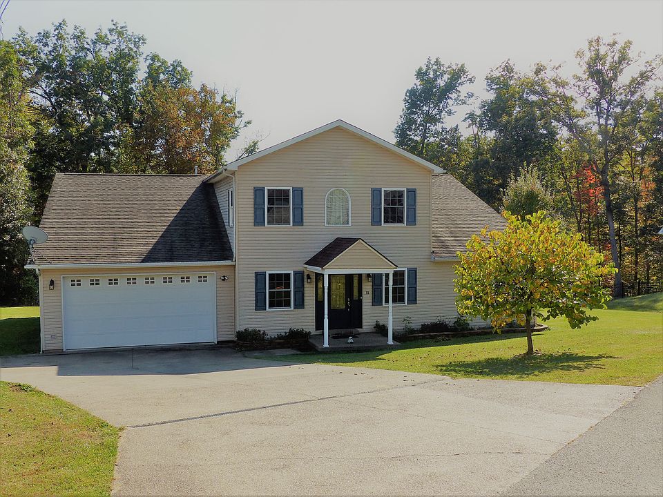 1st image of 11 Coventry Dr