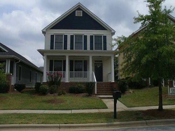 1st image of 604 Bingham St