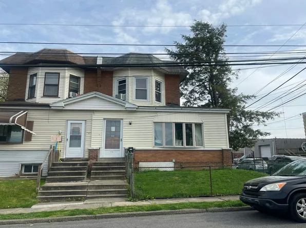 418 Pusey Ave, Collingdale, PA 19023