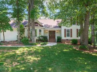 21 Bernwood Dr, Taylors, SC 29687