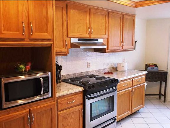4th image of 1868 Shore Dr S APT 214