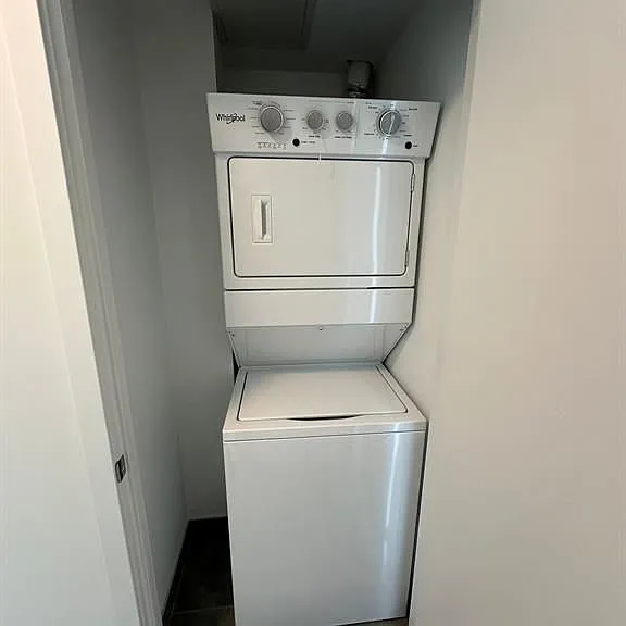 1608 Charles St #184-F — Photo 28