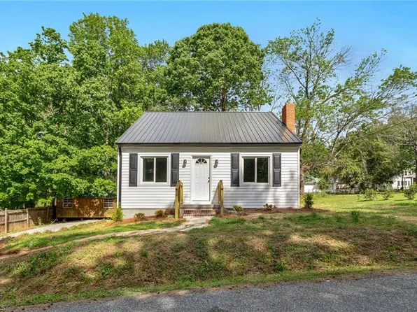 132 Hulin St, Denton, NC 27239