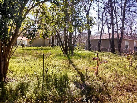 3rd image of 6014 Glen Lee Dr