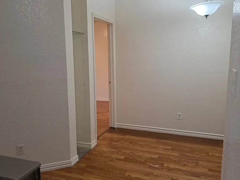 4800 W Lovers Ln #512 — Photo 7