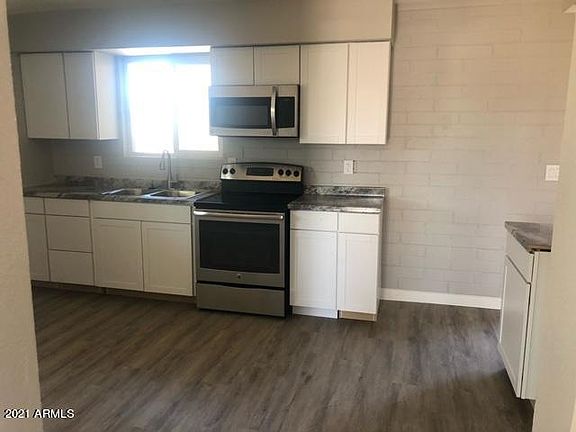 3rd image of 1386 W Tulip Pl