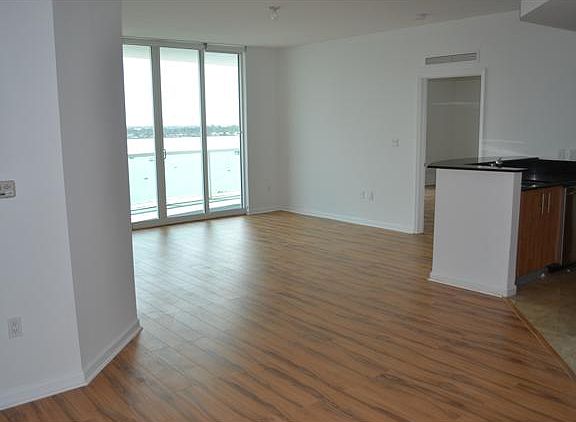 3rd image of 7900 Harbor Island Dr APT 1020