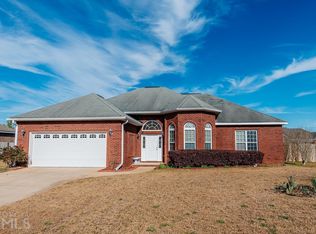 115 Dovecot Dr, Warner Robins, GA 31088