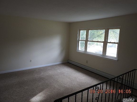 4th image of 91 Casement Ave
