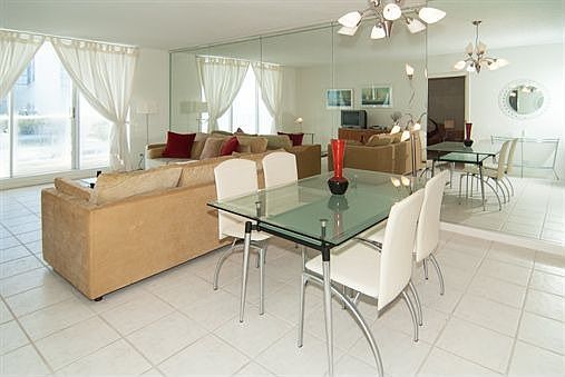 4th image of 2301 Collins Ave APT 1004