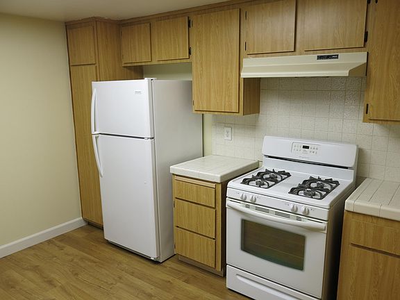 4th image of 831 Glendale Blvd APT 2