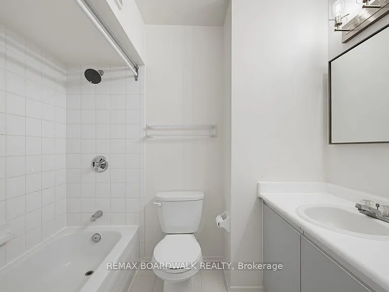 250 Brittany Dr #207 — Photo 17