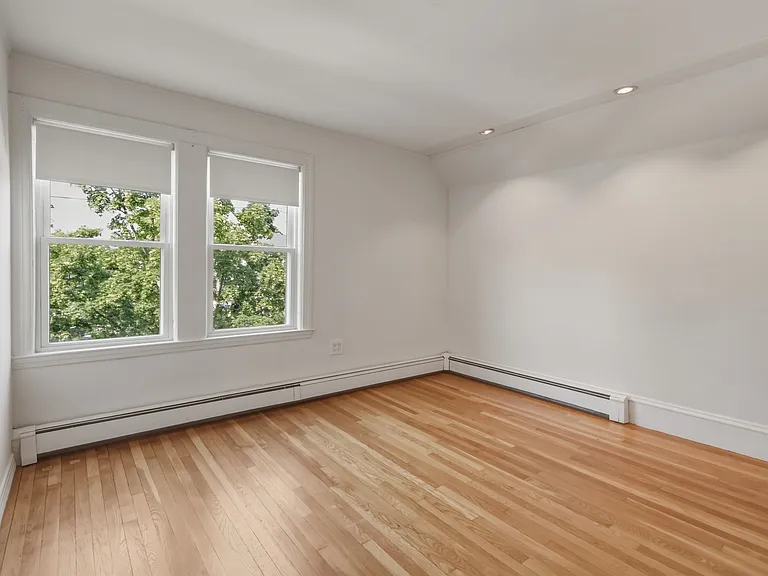 78 Goddard St #2 — Photo 16
