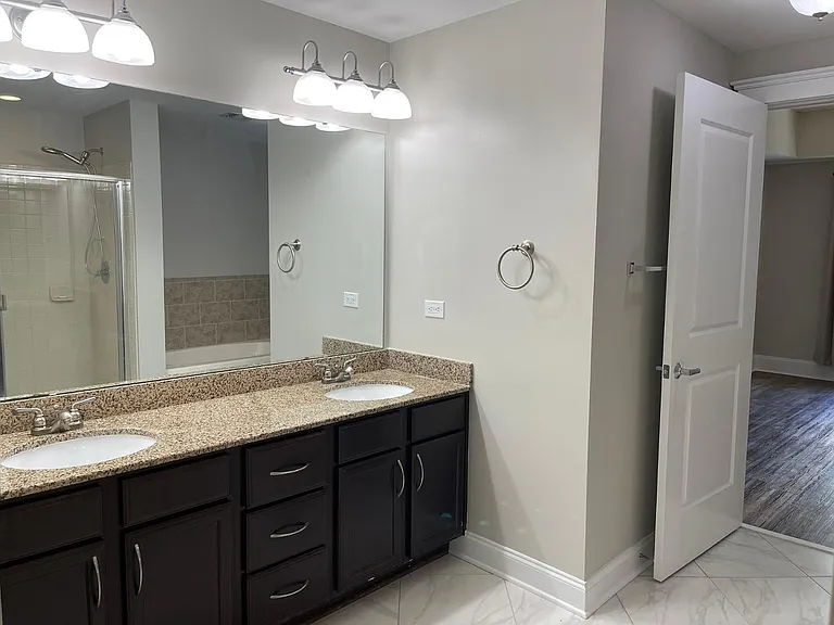 222 Glenwood Ave #308 — Photo 9