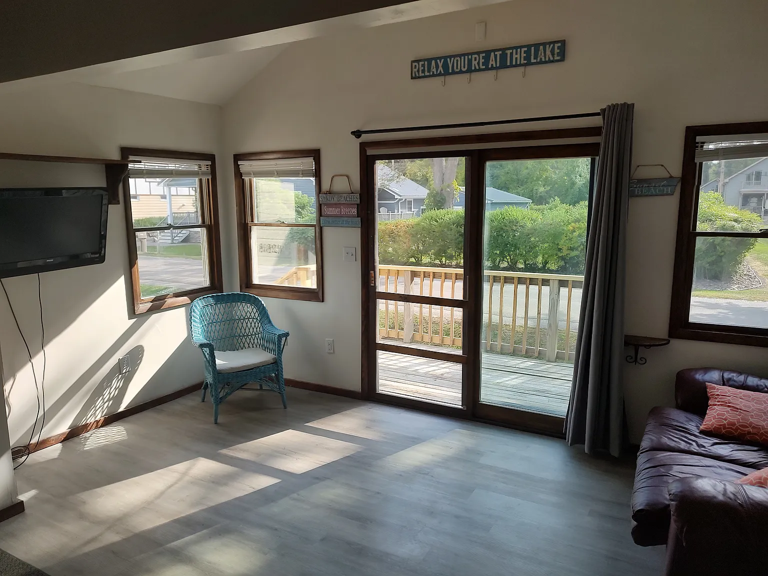 2 bed, 598 sqft, $1,300 — Photo 3
