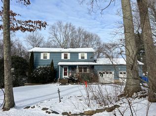 124 New Rd, Tolland, CT 06084