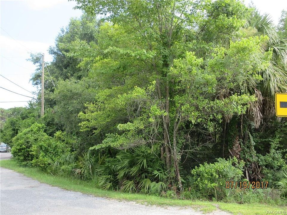 2nd image of 3197 N Holiday Dr