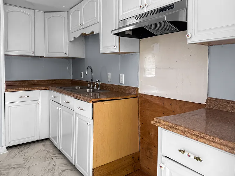 143 Maple St — Photo 6