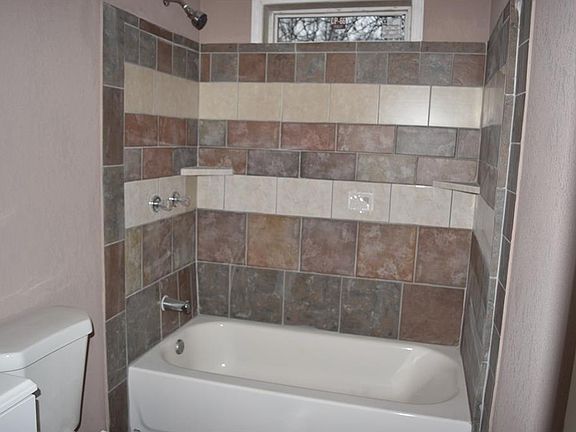 3rd image of 3701 Waldorf St