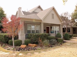 3701 Bellaire Dr S, Fort Worth, TX 76109