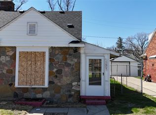 15825 Pinehurst St, Detroit, MI