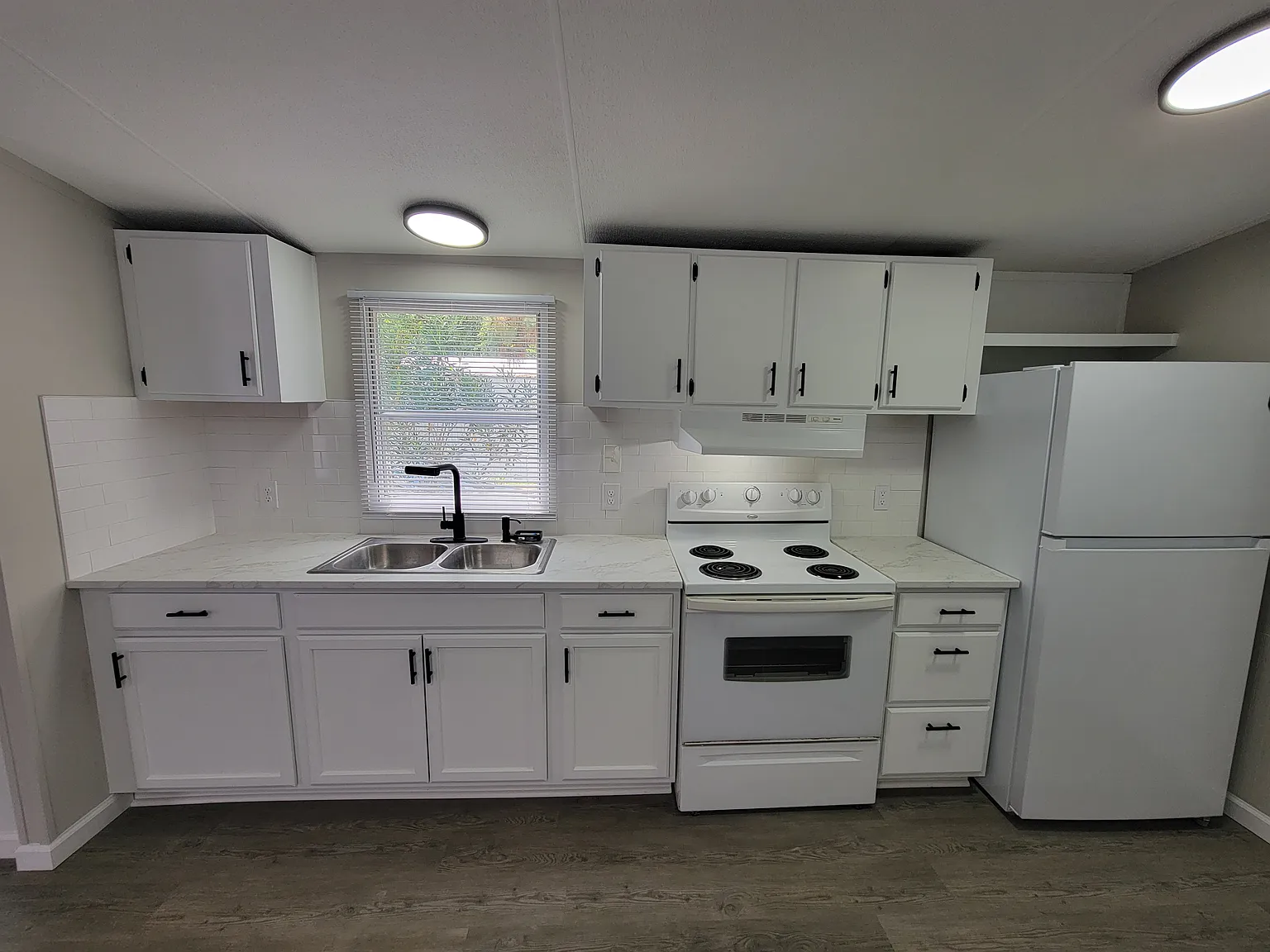 3 bed, $1,600 — Photo 4