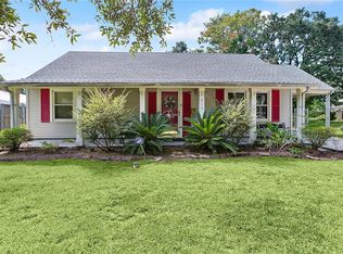 215 Maumus Ave, New Orleans, LA 70131