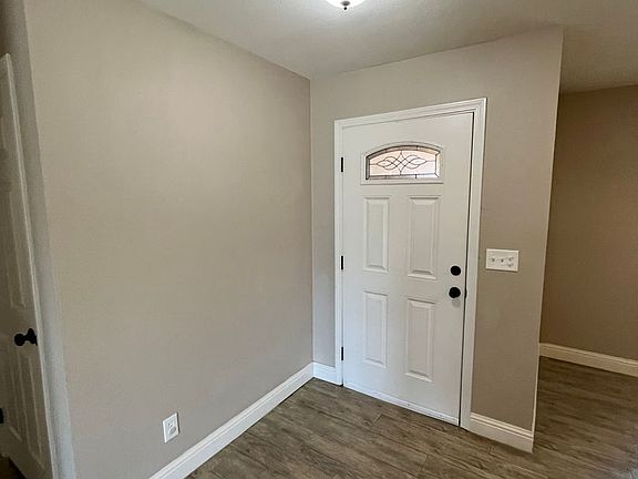 2nd image of 2724 N Giddings St