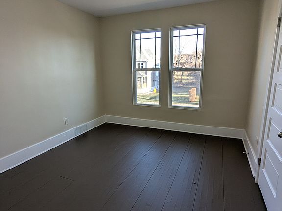 3rd image of 2956 Lothrop St