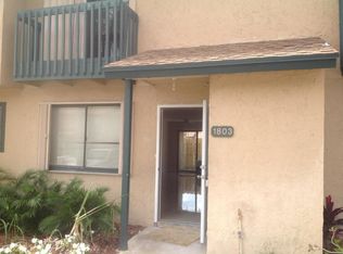 1803 Wharf Ln, Greenacres, FL 33463