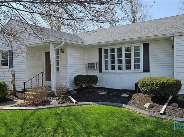 605 Riverside Dr, Woodville, OH 43469