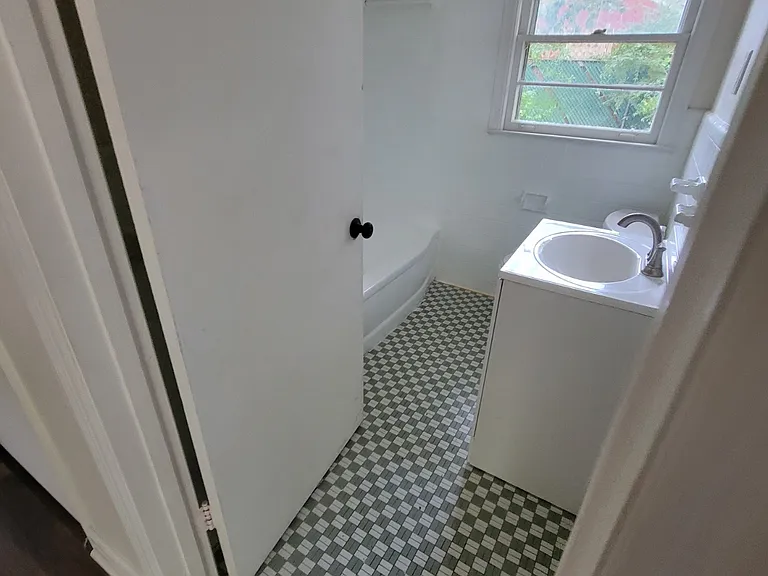 1673 S Perkins Rd — Photo 41