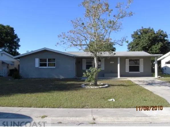 7501 Hollyridge Dr, New Port Richey, FL 34653