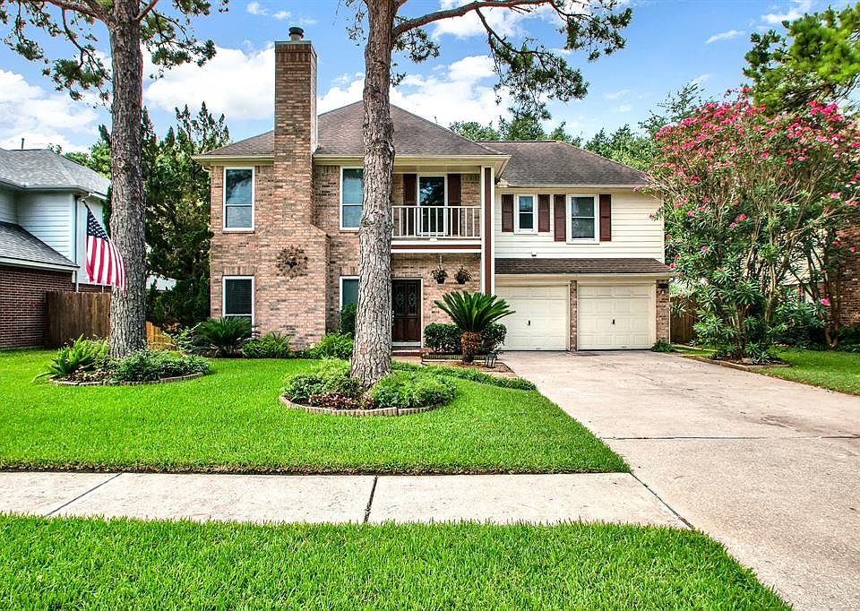 1st image of 15827 Jamie Lee Dr