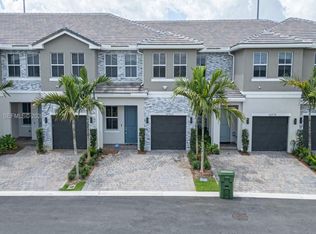 16966 SW 2nd Ct, Hollywood, FL 33027