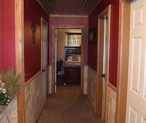 5th image of 429 N Santa Fe St