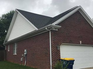 1284 Trillium Ln, Bowling Green, KY 42104