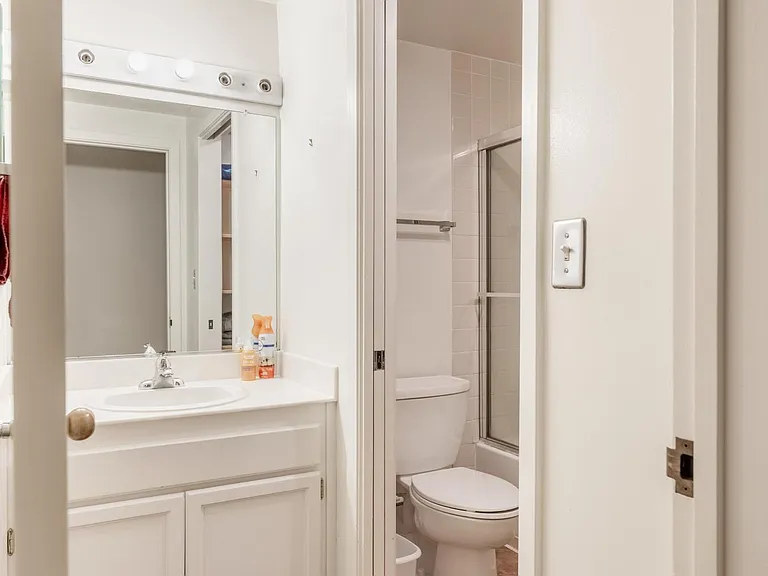900 Bush St #213 — Photo 18