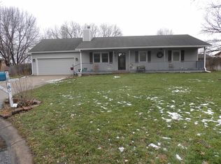 956 W Goff Ct, Valley Center, KS 67147