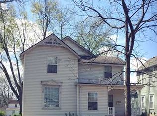 305 E Wea St, Paola, KS 66071