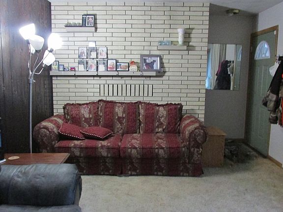 3rd image of 1770 N Donna Dr