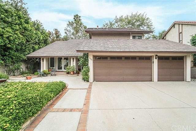 1st image of 1332 Calle Linda