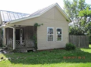 225 S Butler St, Redkey, IN 47373