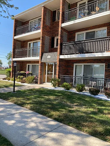 12252 S Spencer St #B3 Photo 1