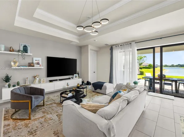 4549 Pinehurst Trl, Fort Lauderdale, FL